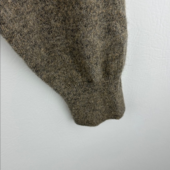 Daniel Cremieux Long Sleeve Cashmere Sweater - Picture 3 of 8